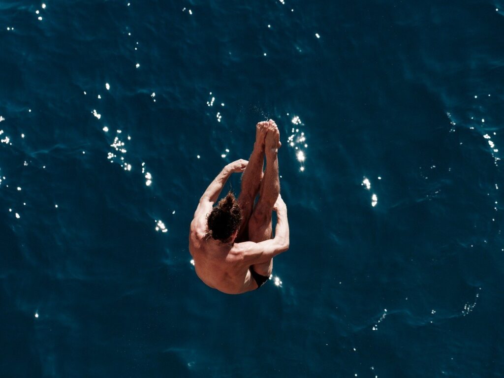 花粉症の鼻づまり改善に効果的な枕の高さは？